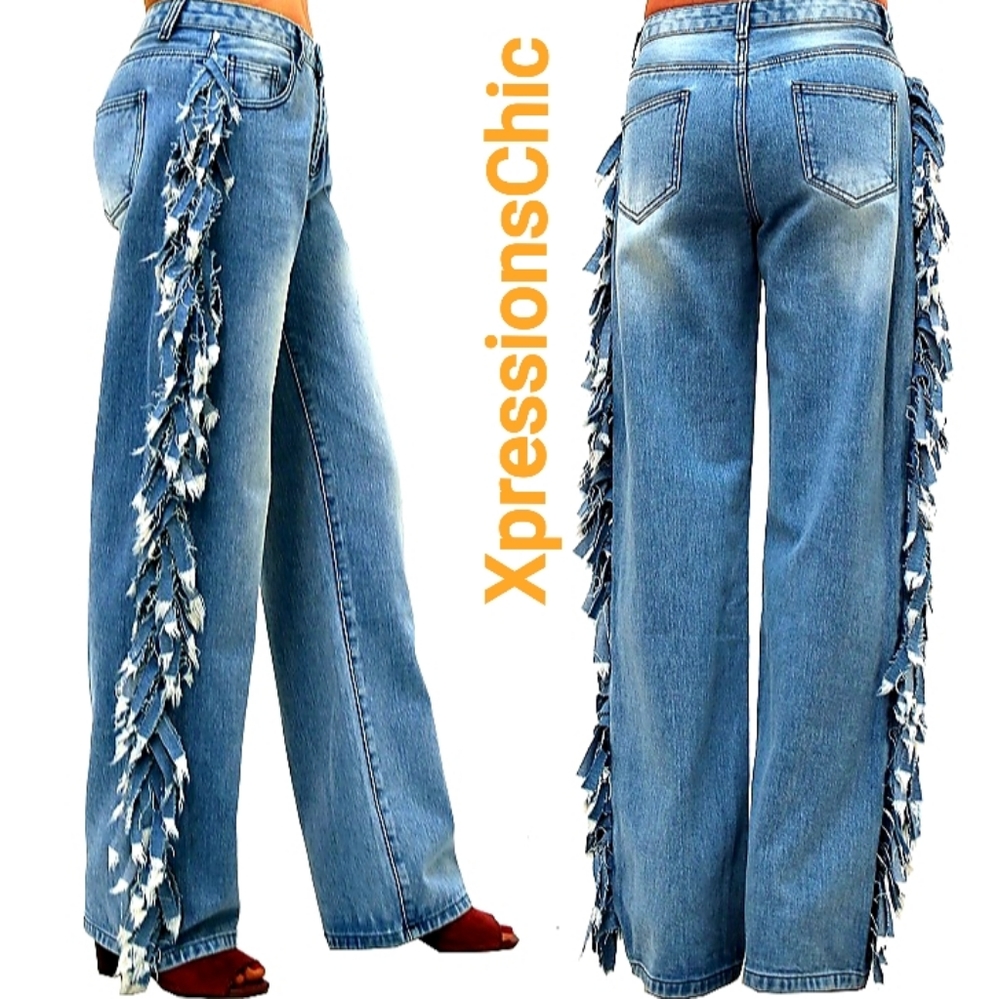 Sassy Distressed Fringe💙 Jeans💙 - Picture 3 of 4